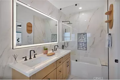 1800 Oxford., Los Angeles, CA 90006 - Photo 21
