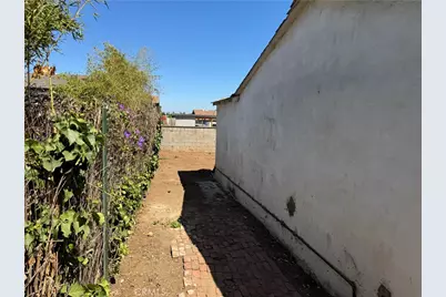 3027 E 6th, Los Angeles, CA 90023 - Photo 23