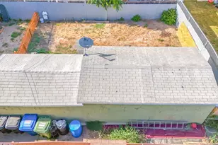 10908 Willowbrook, Los Angeles, CA 90059 - Photo 7
