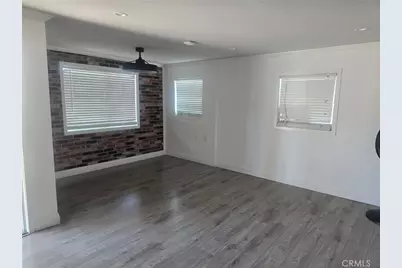 10031 San Antonio, South Gate, CA 90280 - Photo 5