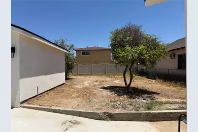 1028 S Gage, Los Angeles, CA 90023 - Photo 7