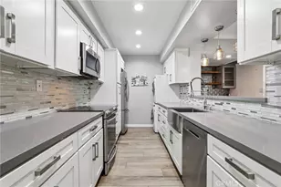 1221 N Kings, West Hollywood, CA 90069 - Photo 9