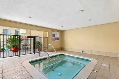1221 N Kings, West Hollywood, CA 90069 - Photo 27