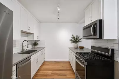 1824 20th Street #C, Santa Monica, CA 90404 - Photo 9