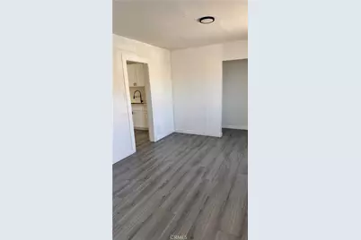 6114 Wall, Los Angeles, CA 90003 - Photo 5