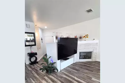 12438 Sonoma Drive, Pacoima, CA 91331 - Photo 3