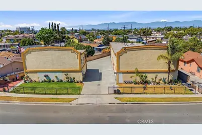 5835 Gotham St. #D, Bell Gardens, CA 90201 - Photo 5