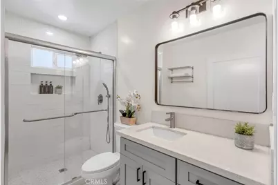 103 N Harvard, Los Angeles, CA 90004 - Photo 39