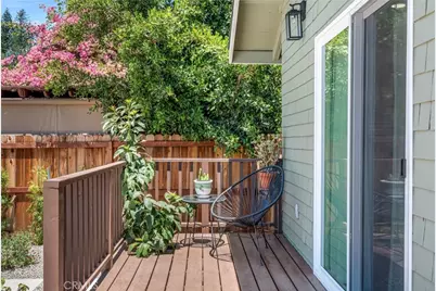103 N Harvard, Los Angeles, CA 90004 - Photo 45