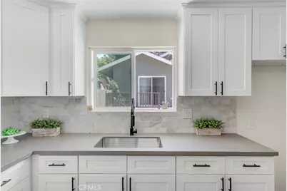 103 N Harvard, Los Angeles, CA 90004 - Photo 57
