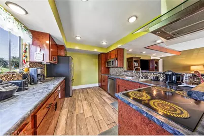 602 W 121st, Los Angeles, CA 90044 - Photo 17