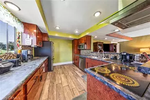 602 W 121st, Los Angeles, CA 90044 - Photo 17