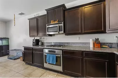 14239 Purple Canyon Rd, Adelanto, CA 92301 - Photo 11