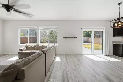 12978 Oakwood Street, Victorville, CA 92392 - Photo 5