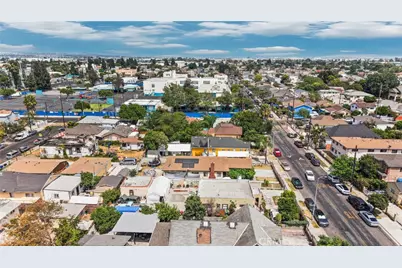 915 E 41st, Los Angeles, CA 90011 - Photo 49