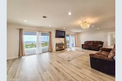 31611 157th, Llano, CA 93544 - Photo 13