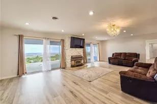 31611 157th, Llano, CA 93544 - Photo 13