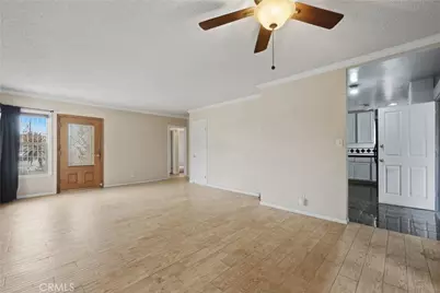 2412 W Tichenor Street, Compton, CA 90220 - Photo 5