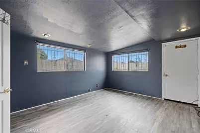 2412 W Tichenor Street, Compton, CA 90220 - Photo 13