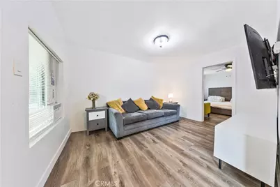 943 S Ford Boulevard, Los Angeles, CA 90022 - Photo 7