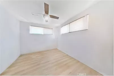 943 S Ford Boulevard, Los Angeles, CA 90022 - Photo 29