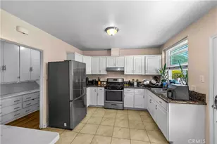 219 E Bort St, Long Beach, CA 90805 - Photo 9
