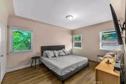 219 E Bort Street, Long Beach, CA 90805 - Photo 13