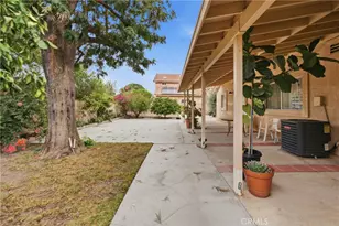 18083 San Jacinto, Fontana, CA 92336 - Photo 19