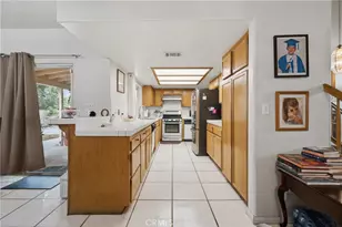 18083 San Jacinto, Fontana, CA 92336 - Photo 11