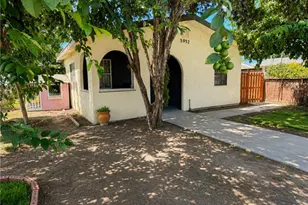 5952 Priory, Bell Gardens, CA 90201 - Photo 3