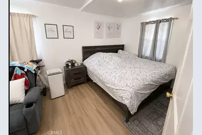 5952 Priory, Bell Gardens, CA 90201 - Photo 9
