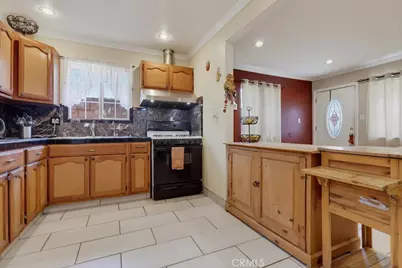 12027 168th, Artesia, CA 90701 - Photo 21