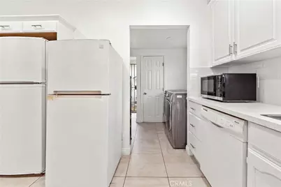 433 W 55th, Los Angeles, CA 90037 - Photo 11