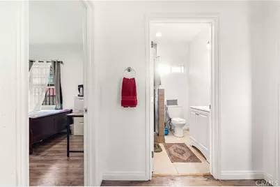 433 W 55th, Los Angeles, CA 90037 - Photo 17