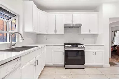 433 W 55th, Los Angeles, CA 90037 - Photo 13
