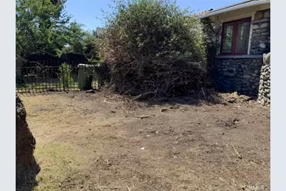 1749 W 49th, Los Angeles, CA 90062 - Photo 39