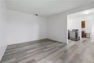 10128 Walnut, Bellflower, CA 90706 - Photo 5