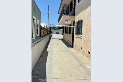 10841 S Prairie, Inglewood, CA 90303 - Photo 5