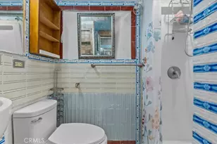 9501 Baird Ave, Los Angeles, CA 90002 - Photo 23