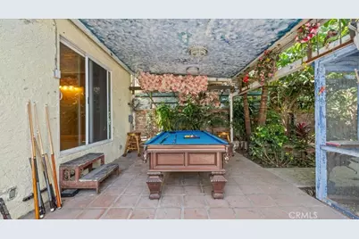 9501 Baird Ave, Los Angeles, CA 90002 - Photo 27