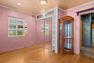 9501 Baird Ave, Los Angeles, CA 90002 - Photo 13