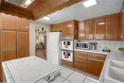 700 N 7th Street, Montebello, CA 90640 - Photo 21
