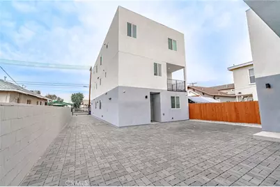 232 E Gage, Los Angeles, CA 90003 - Photo 7