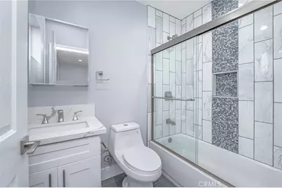 232 E Gage, Los Angeles, CA 90003 - Photo 17