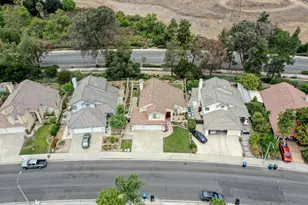 2284 Calle Bienvenida, Chino Hills, CA 91709 - Photo 19