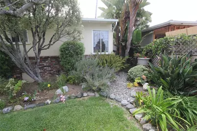 1729 Lake, Huntington Beach, CA 92648 - Photo 5