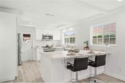 19518 Thornlake Avenue, Cerritos, CA 90703 - Photo 15