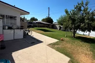 612 Townsley, Bakersfield, CA 93304 - Photo 13