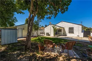 8166 Borson, Downey, CA 90242 - Photo 19