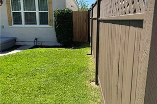 2413 S Victoria, Los Angeles, CA 90016 - Photo 31